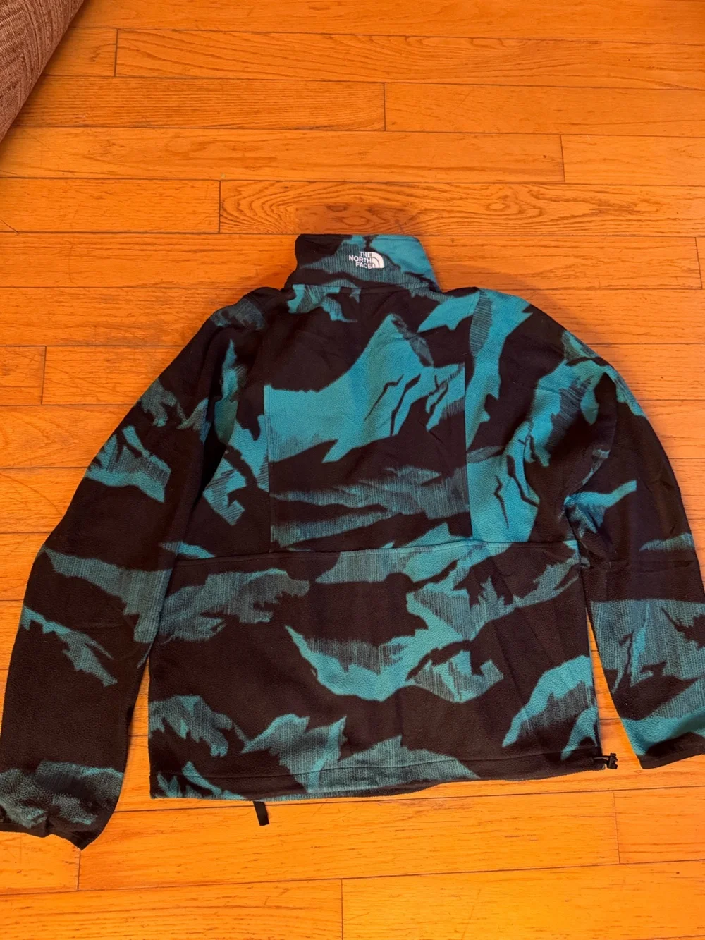 The North Face Men’s Teal and Black Patterned Pullover Hoodie
